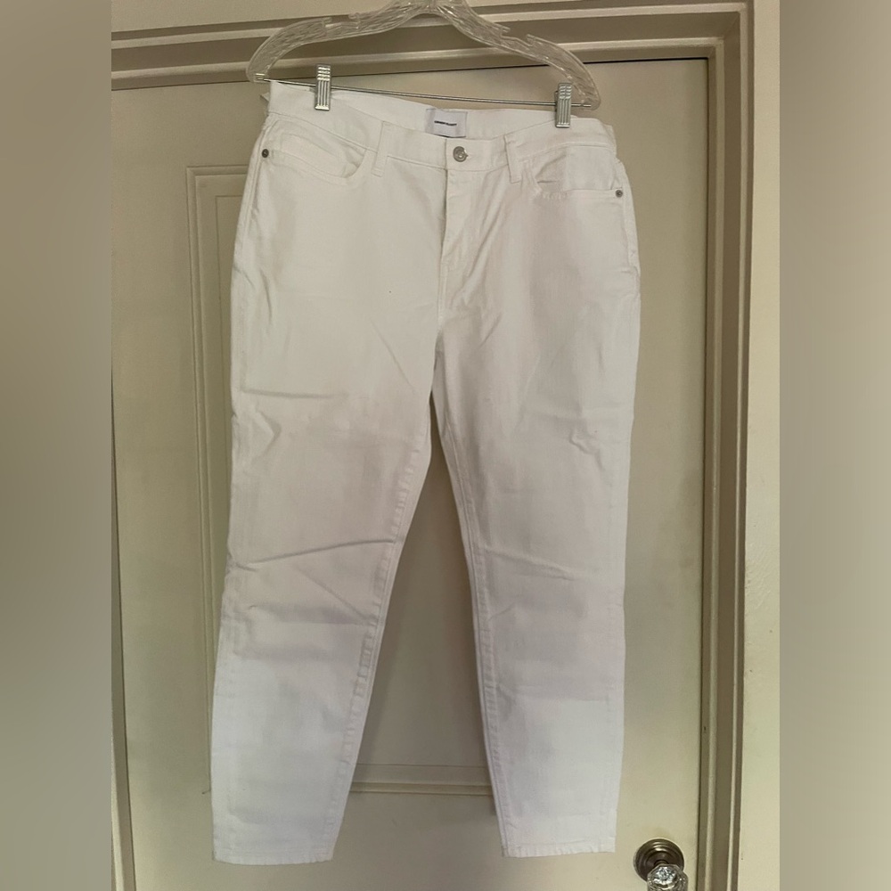 Current/Elliot size 32 white jeans